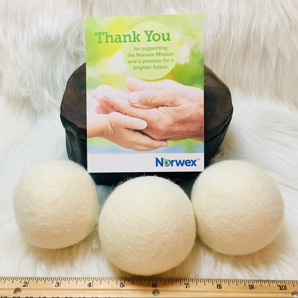 Norwex Natural Dryer Balls NEW Reduce wrinkles - Picture 3 of 8